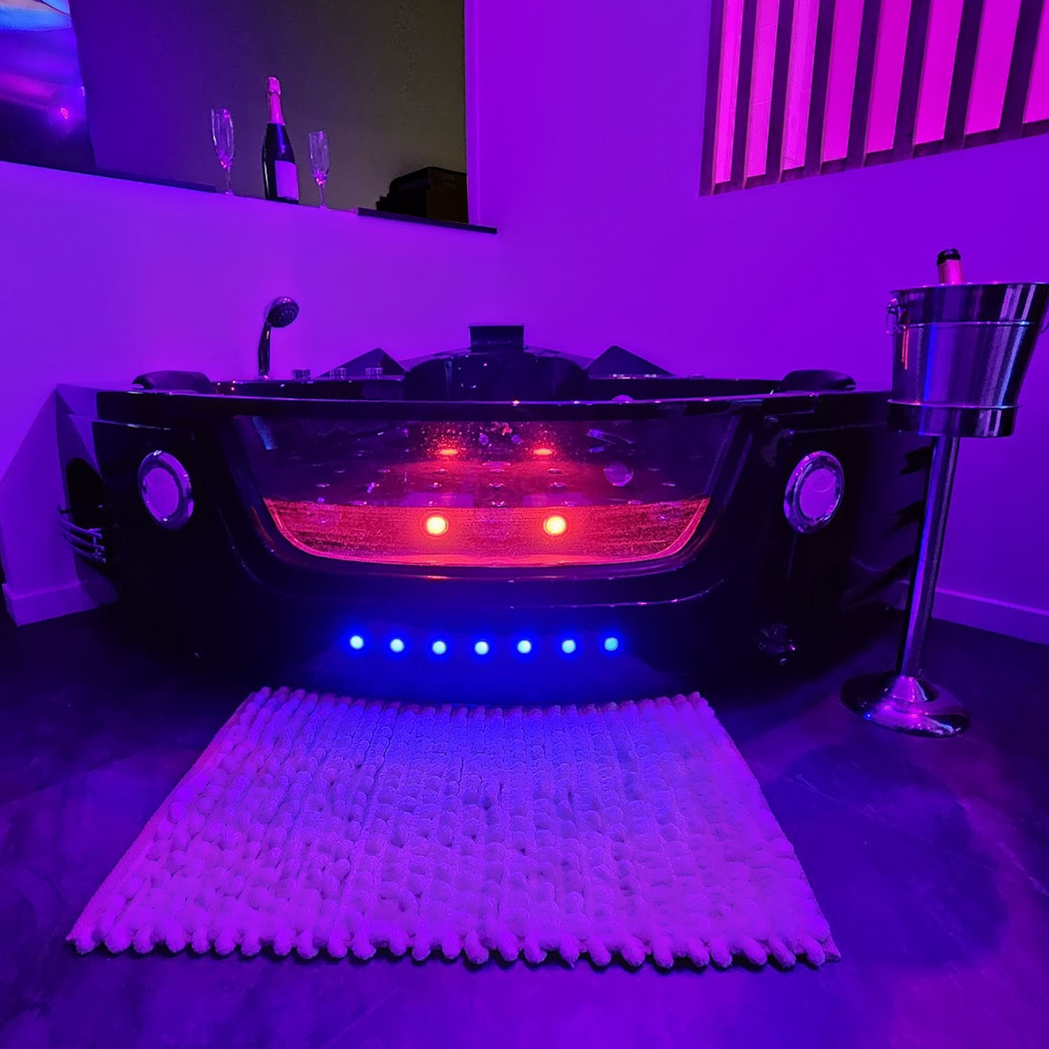 Jacuzzi Love Room Tijugo Clermont Ferrand